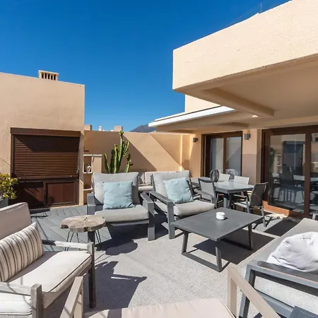 Apartment Bahia Boutique Estepona
