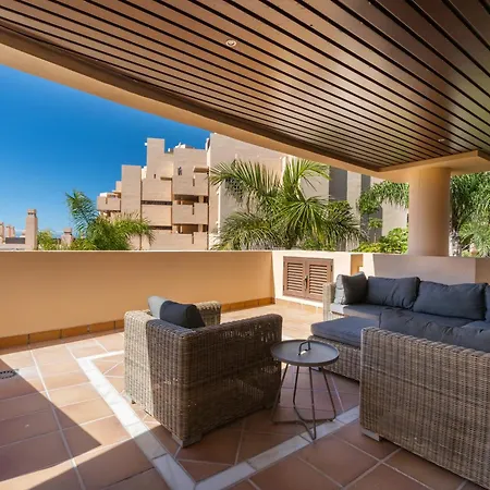 Bahia Boutique Apartment Estepona