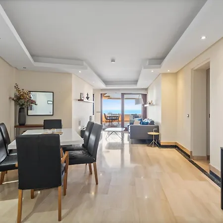 Apartment Bahia Boutique Estepona